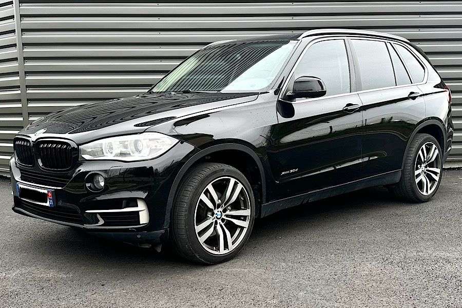 BMW X5 2014 258CV avant gauche